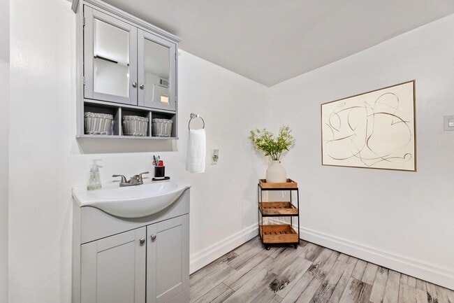 property at 1010 Long St