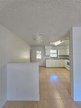 2065 NE 59th St in Ocala, FL - Building Photo - Building Photo
