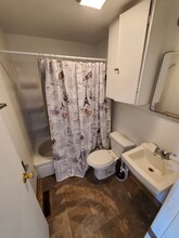 311 -313 16th Ave Ct, Unit 311 Right Side in Greeley, CO - Building Photo - Building Photo