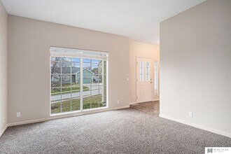 1504 Old Gaelic St in Bellevue, NE - Building Photo - Building Photo