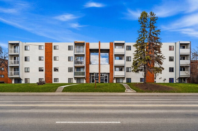 Charmarine East & West Apartments