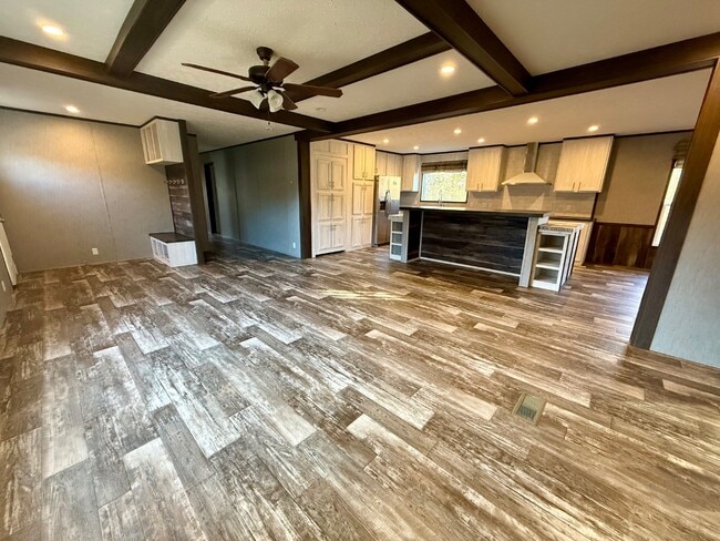 1209 Pleasant Hill Church Rd in Boaz, AL - Building Photo - Building Photo