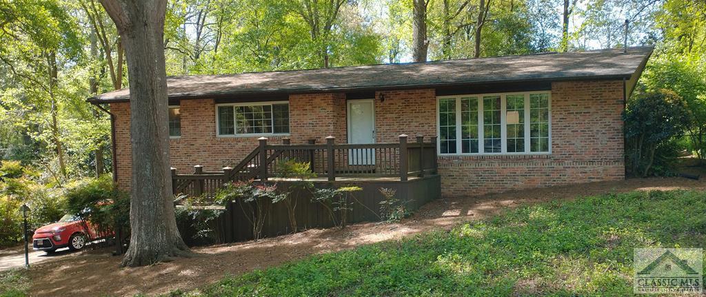 460 Forest Rd in Athens, GA - Building Photo