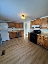 1808 Twining Dr in Anchorage, AK - Building Photo - Building Photo