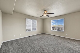 9910 Silver Stirrup Dr in Colorado Springs, CO - Building Photo - Building Photo