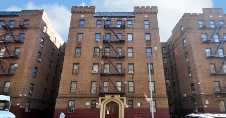 1534 Selwyn Ave in Bronx, NY - Building Photo