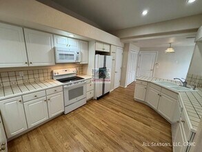 4403 Songglen Cir in Colorado Springs, CO - Building Photo - Building Photo
