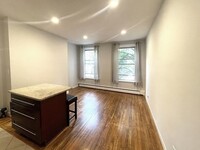 15 University Rd, Unit 25 in Brookline, MA - Building Photo - Building Photo