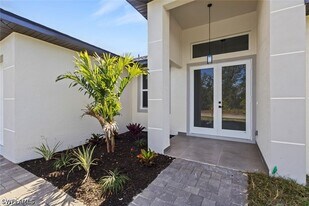 3307 6th St SW in Lehigh Acres, FL - Building Photo