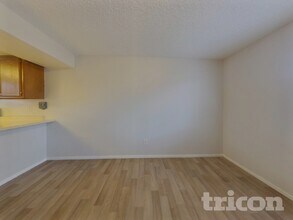 2635 Rayma Ct in Reno, NV - Building Photo - Building Photo