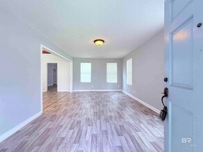 8853 Wellsworld St in Foley, AL - Building Photo - Building Photo