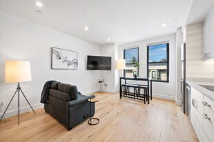 245 14th St in San Francisco, CA - Building Photo