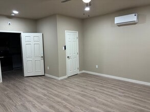 1308 Rivara Rd in Stockton, CA - Building Photo - Building Photo