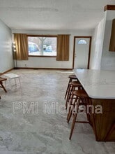 56430 Hoosier Ave in Mishawaka, IN - Building Photo - Building Photo