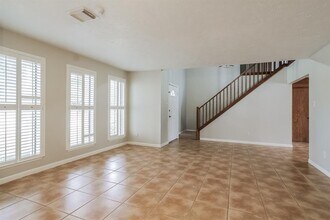 21419 Park Willow Dr in Katy, TX - Building Photo - Building Photo