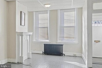 3422 Helen St in Philadelphia, PA - Building Photo - Building Photo