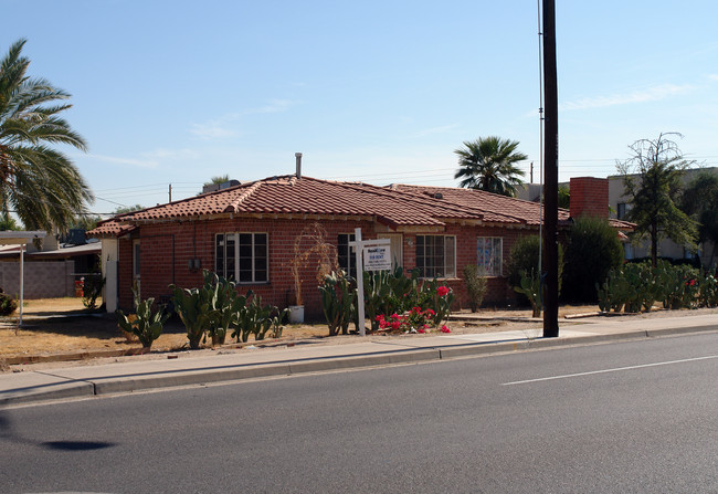 1844 W Turney Ave in Phoenix, AZ - Building Photo - Building Photo