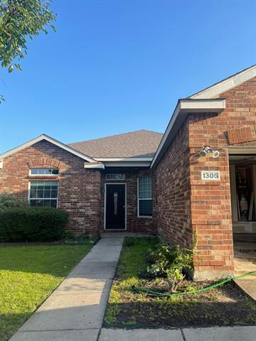 property at 1305 Cahaba Dr