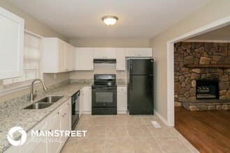 102 Moonglow Dr in Birmingham, AL - Building Photo - Building Photo