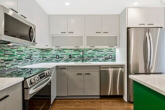 1010 Massachusetts Ave NW, Unit Unit 1005 in Washington, DC - Building Photo - Building Photo