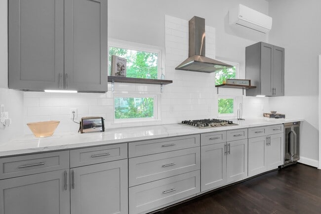 property at 2116 Oatfield Dr