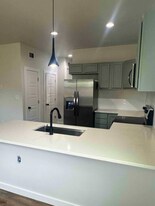 1501 Valmar St, Unit A in Little Rock, AR - Building Photo