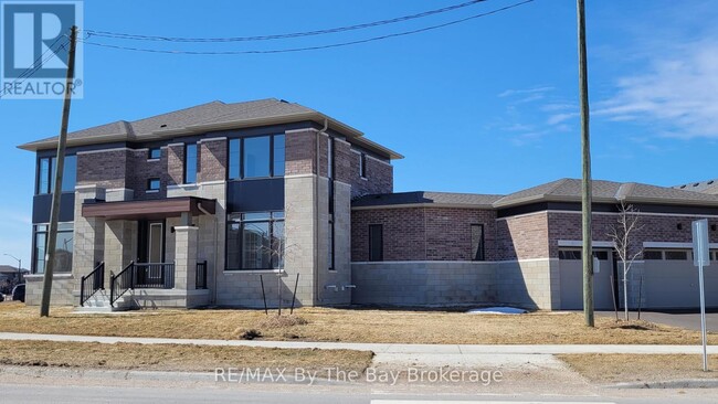 105 Sun Vly Ave