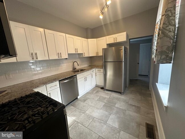 401 Righter St in Philadelphia, PA - Building Photo - Building Photo