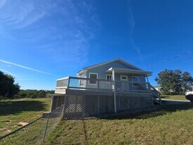 705 Lake Ada Blvd in Dundee, FL - Building Photo