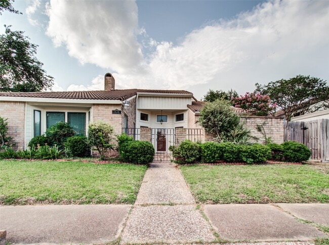 property at 14226 Woodnook Dr