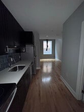 1523 W Girard Ave in Philadelphia, PA - Building Photo - Building Photo