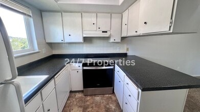 801 3rd Ave in Oregon City, OR - Building Photo - Building Photo