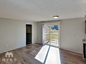 139 Edgeway Rd in Mooresville, NC - Building Photo - Building Photo