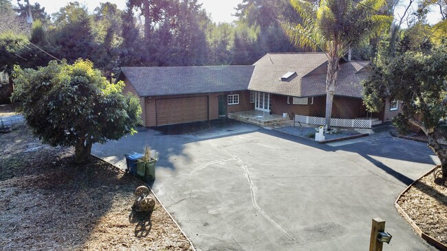 4565 Cherryvale Ave in Soquel, CA - Building Photo - Building Photo