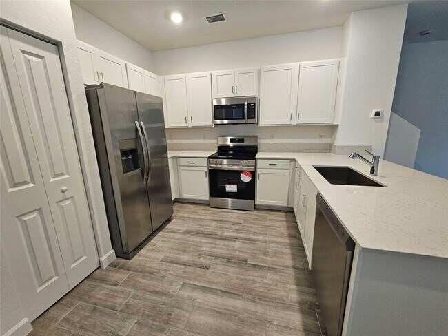 4354 Hammock Grove Dr in Lake Worth, FL - Building Photo - Building Photo