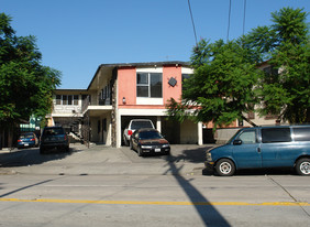 653-659 Silver Lake Blvd Apartments