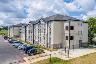 Northgate Apartments in Springfield, MO - Foto de edificio - Building Photo