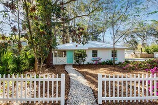 1435 NW 7th Ave in Gainesville, FL - Building Photo