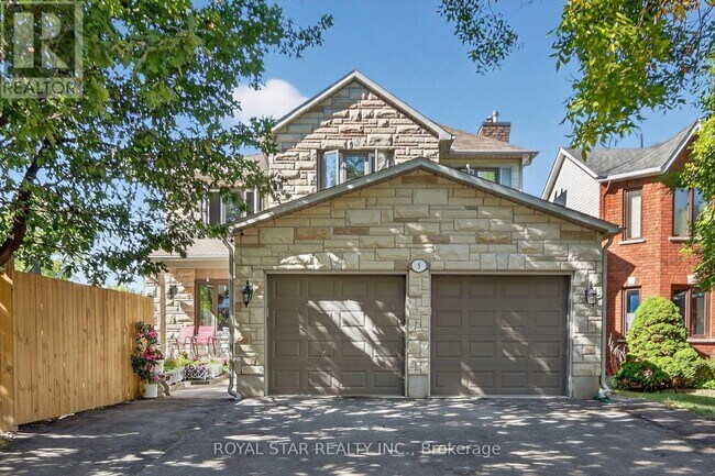 5 Southland Crescent in Ottawa, ON - Building Photo - Building Photo