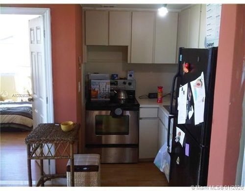 1342 Drexel Ave-Unit -306 in Miami Beach, FL - Building Photo - Building Photo