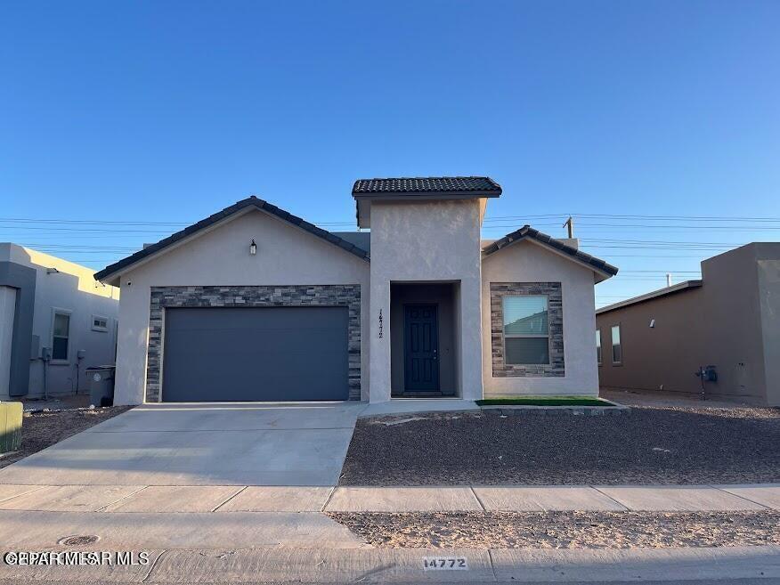 14772 John McNeely Ave in El Paso, TX - Building Photo