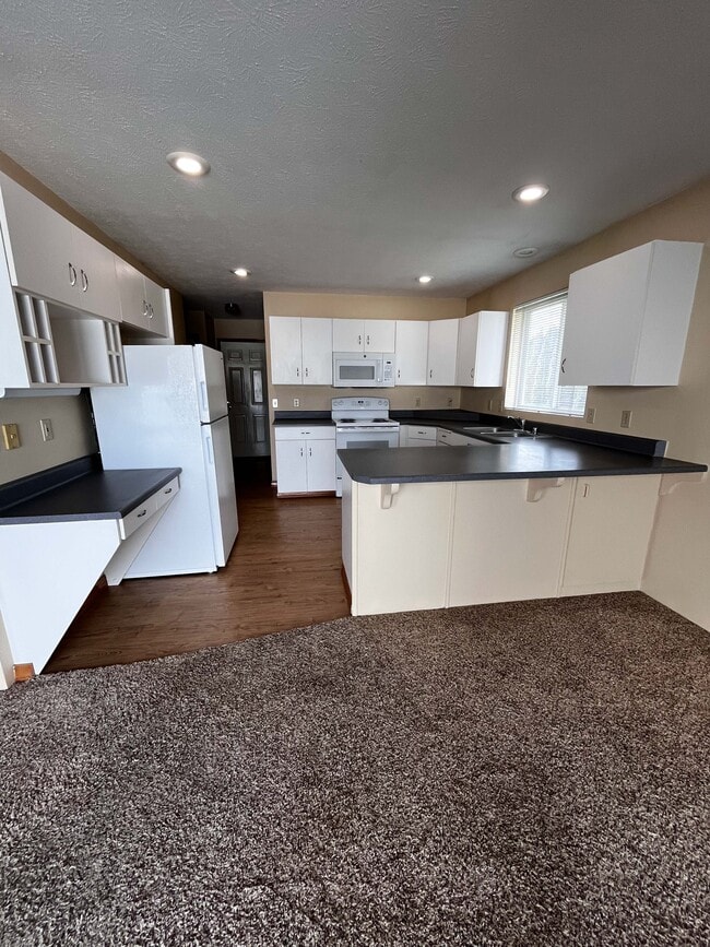 723 E Sitka Ave in Spokane, WA - Building Photo - Building Photo