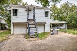 4313 Jerry Ln in Haltom City, TX - Building Photo