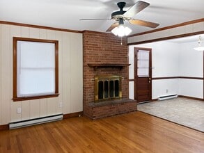 5560 Spoke Ct in Richmond, VA - Building Photo - Building Photo