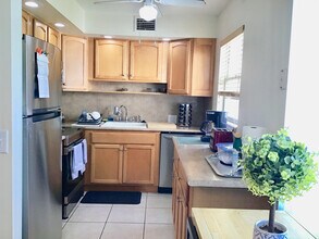 438 Mansfield K in Boca Raton, FL - Building Photo - Building Photo