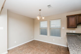 2440 Echo Point Dr in Fort Worth, TX - Building Photo - Building Photo