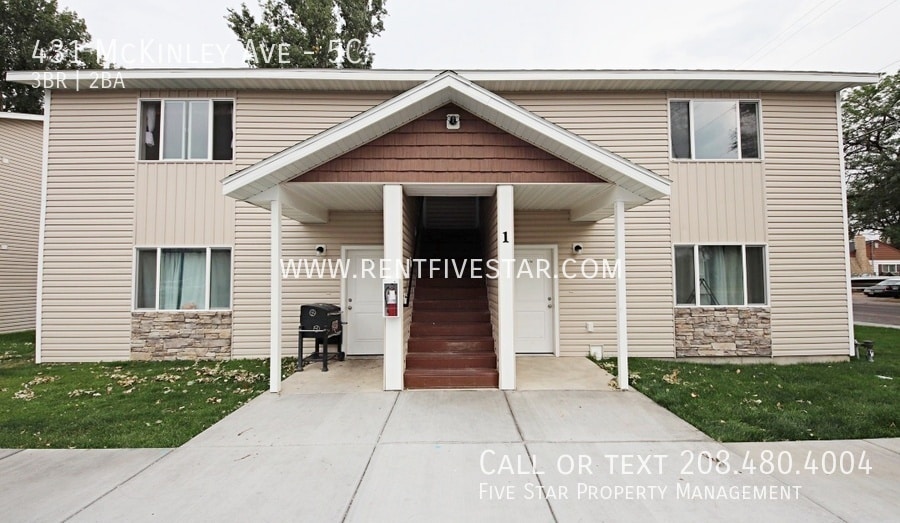 Sunnyside Place in Pocatello, ID - Foto de edificio