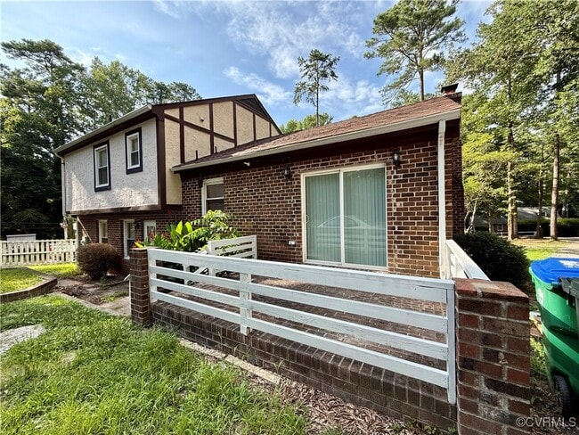 8535 Old Spring Rd in Richmond, VA - Building Photo - Building Photo