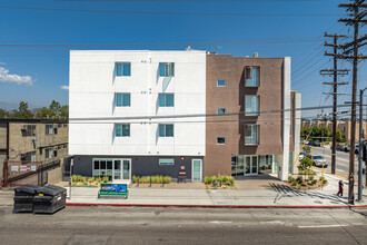 Talisa Apartments in Panorama City, CA - Building Photo - Building Photo