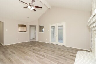 6216 N Park Dr in Watauga, TX - Building Photo - Building Photo